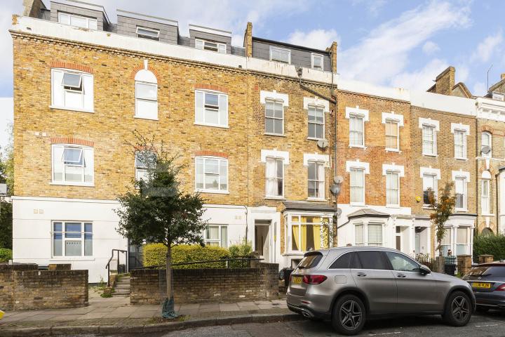 Spacious three double bedroom in a great location Davenant Road, Archway
